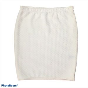 Max Studio textured stretch mini skirt